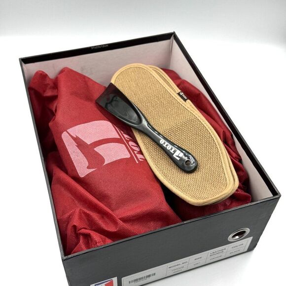 TOTO Men's Invisible Height Increasing Elevator Patent Leather Shoes - Picture 4 of 8